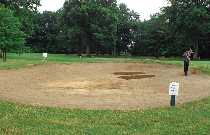 Golf course bunker removal