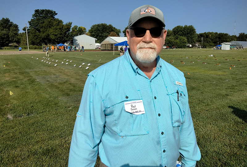 Paul Jonas outside at Kansas Turf 
& Ornamentals Field Day